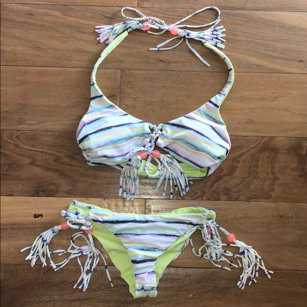 Reversible Victoria Secret Bikini Set - size xs